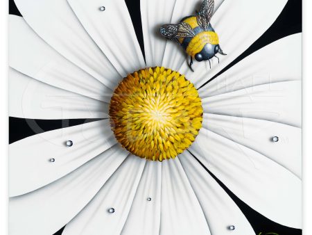 White Flower Bumblebee  Online Hot Sale